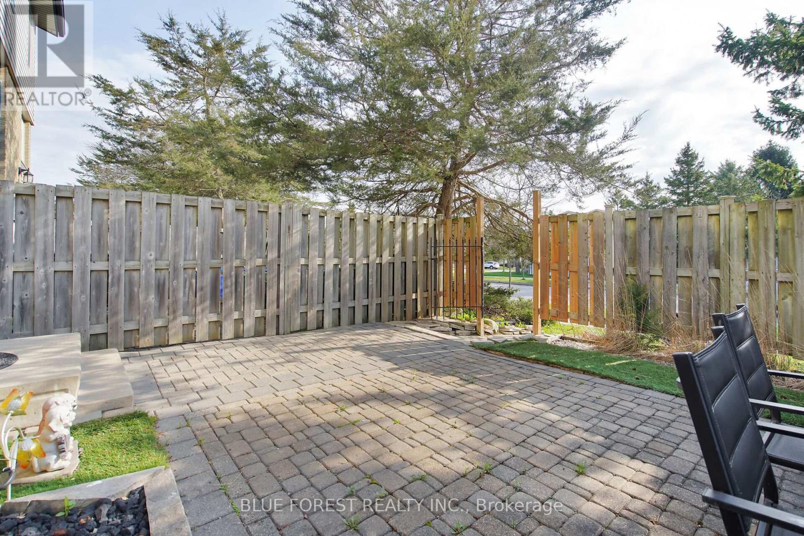Property at 26 - 631 CRANBROOK ROAD image 3