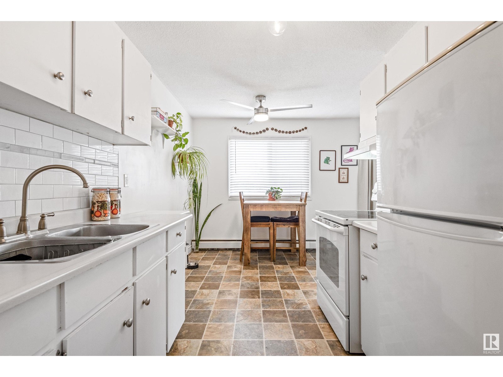 Property at #402 10725 111 ST NW image 5