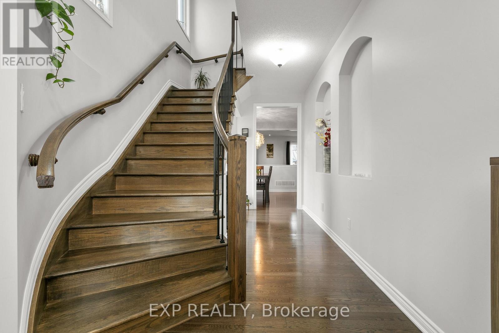 3532 River Run Avenue, Ottawa, Ontario  K2J 3V5 - Photo 4 - X12103918