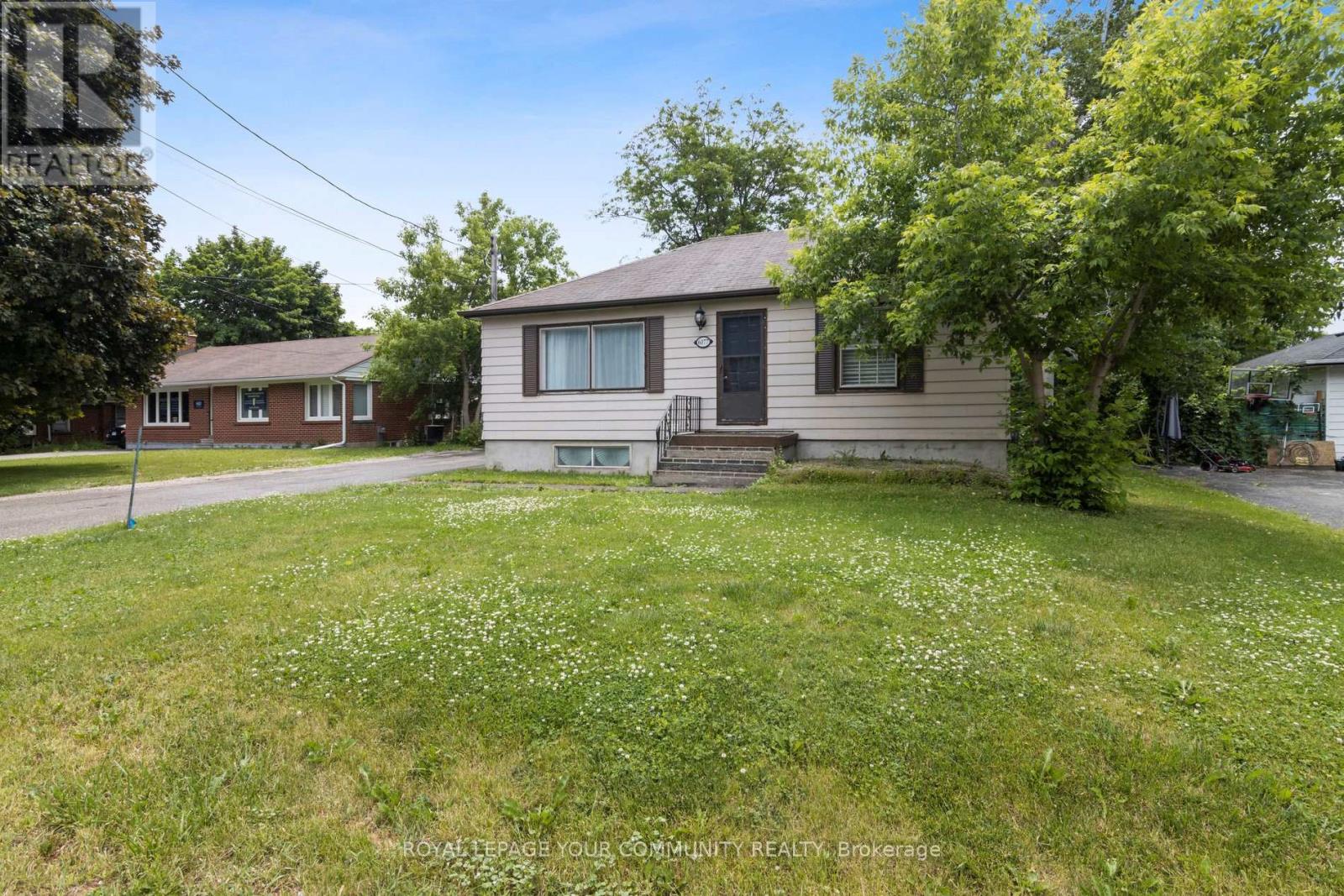 Property at 6077 KING ROAD image 2