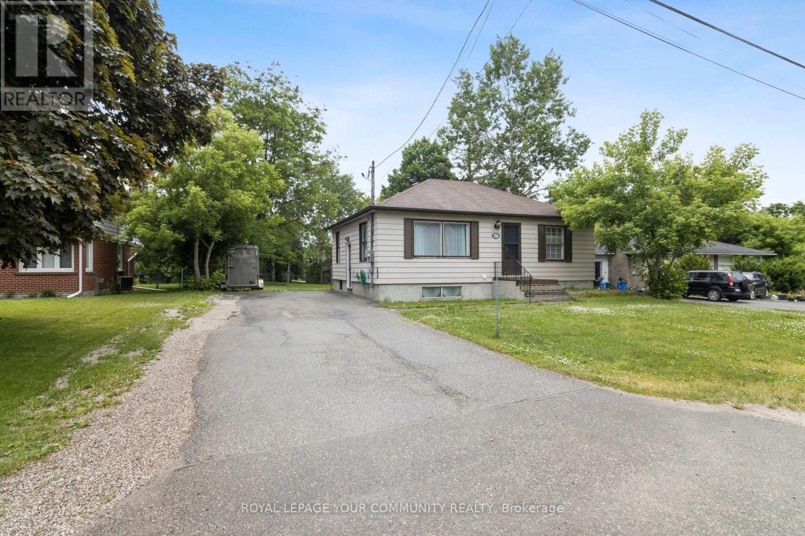 6077 King Road, King (Nobleton), Ontario  L0G 1N0 - Photo 3 - N12103994