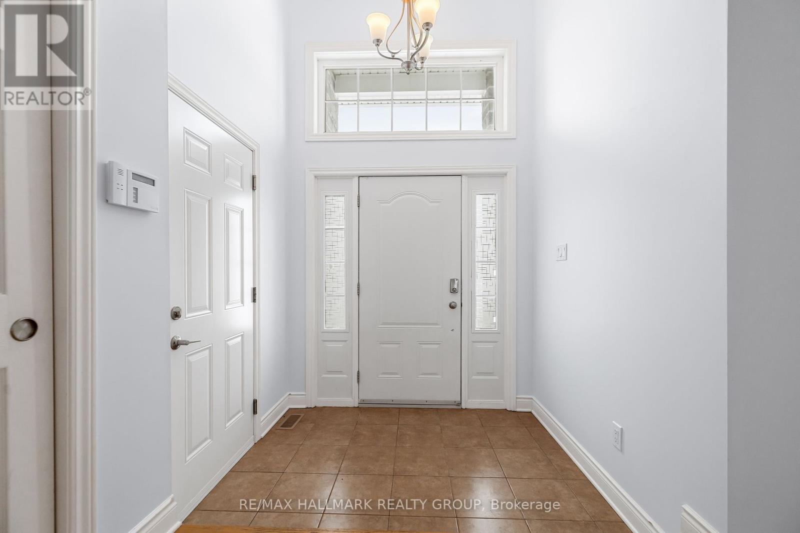 Property at 75 SETTLEMENT LANE image 3