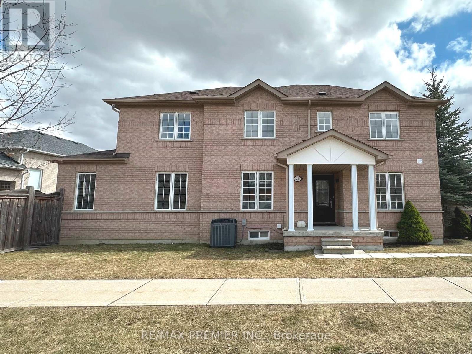 Main & 2nd - 29 Ewart Street, Caledon, Ontario  L7E 2V4 - Photo 3 - W12103880