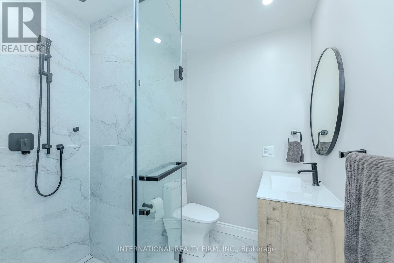 1291 Consort Crescent, Burlington, Ontario  L7M 1J8 - Photo 26 - W12103882