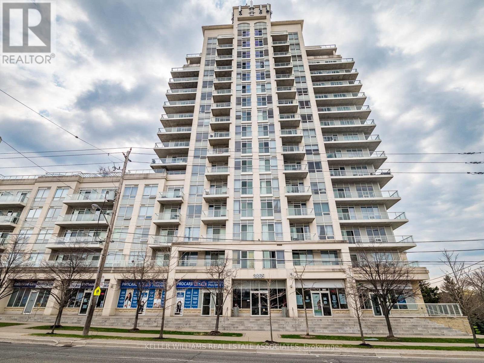 401 - 3865 LAKE SHORE BOULEVARD W, Toronto, Ontario