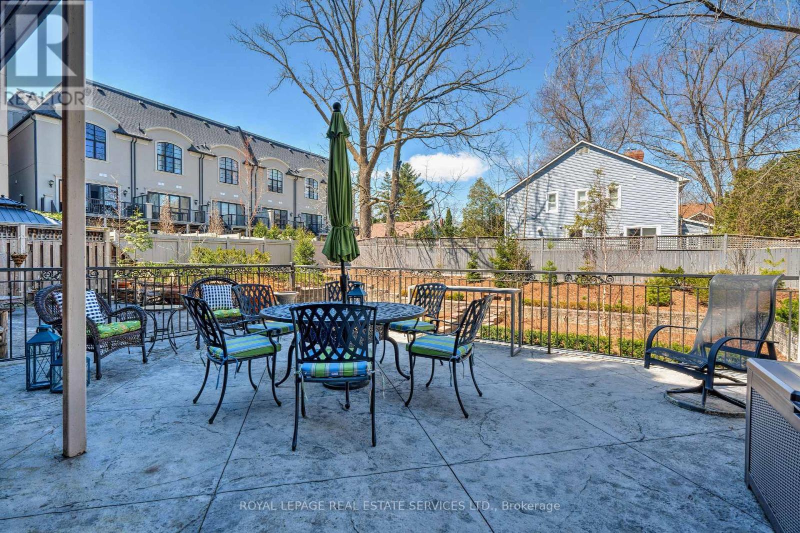 339 Randall Street, Oakville, Ontario  L6J 1R3 - Photo 8 - W12103941