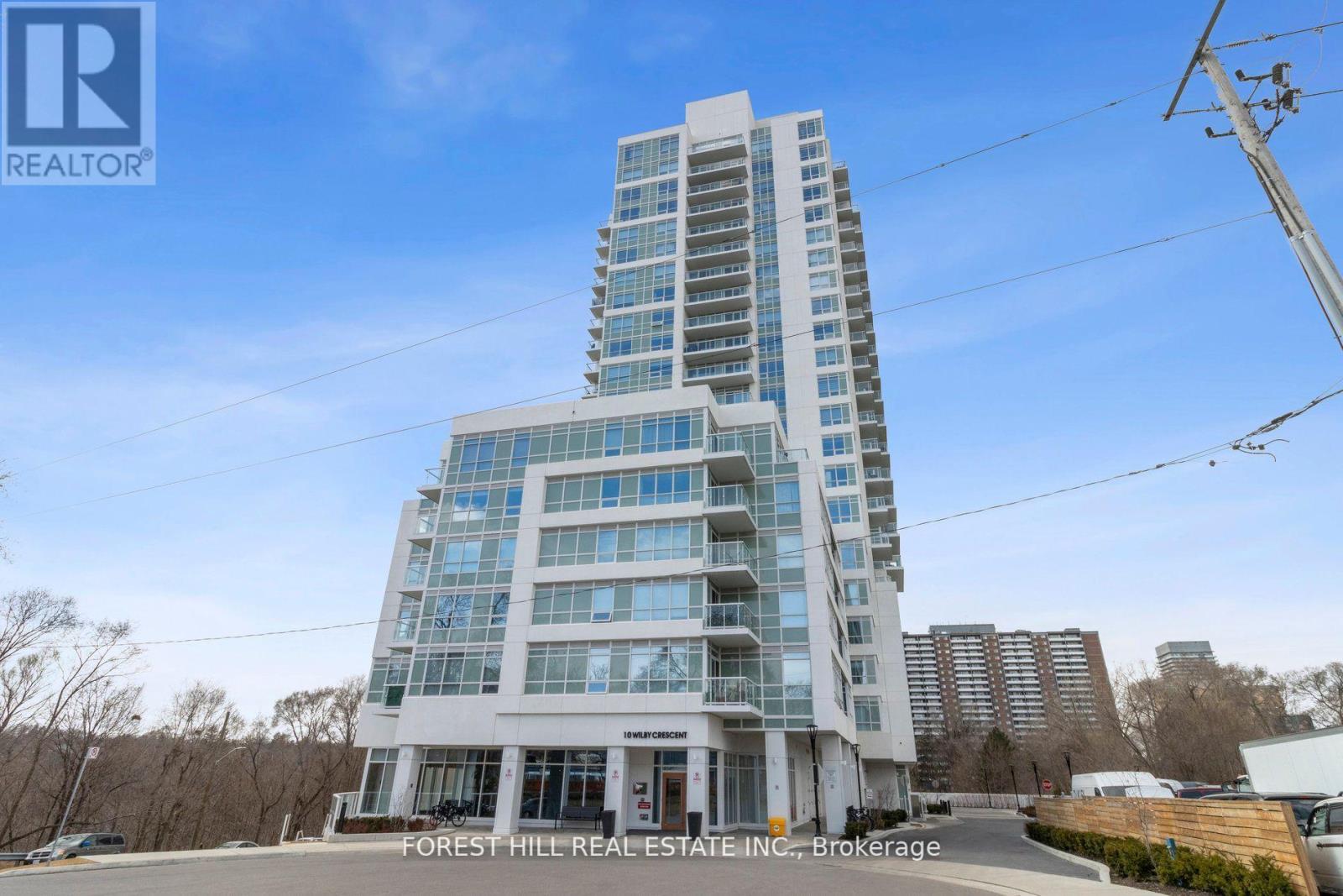 901 - 10 WILBY CRESCENT, Toronto, Ontario