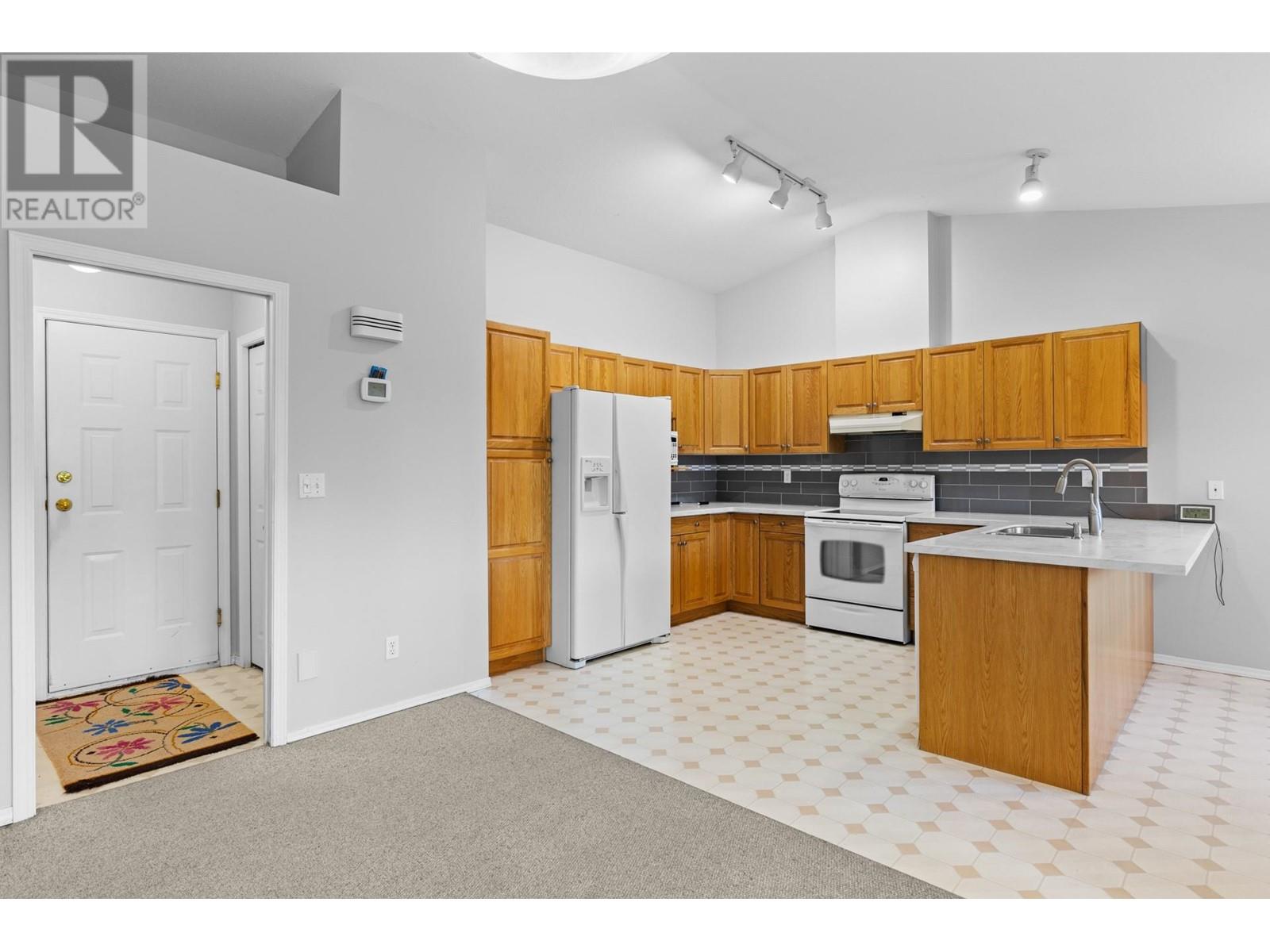 11290 Bond Road Unit# 6, Lake Country, British Columbia  V4V 1E1 - Photo 7 - 10344544