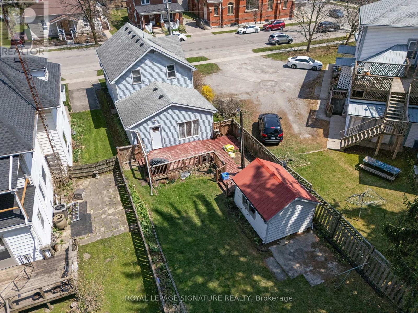 Property at 405 ST GEORGE STREET image 3
