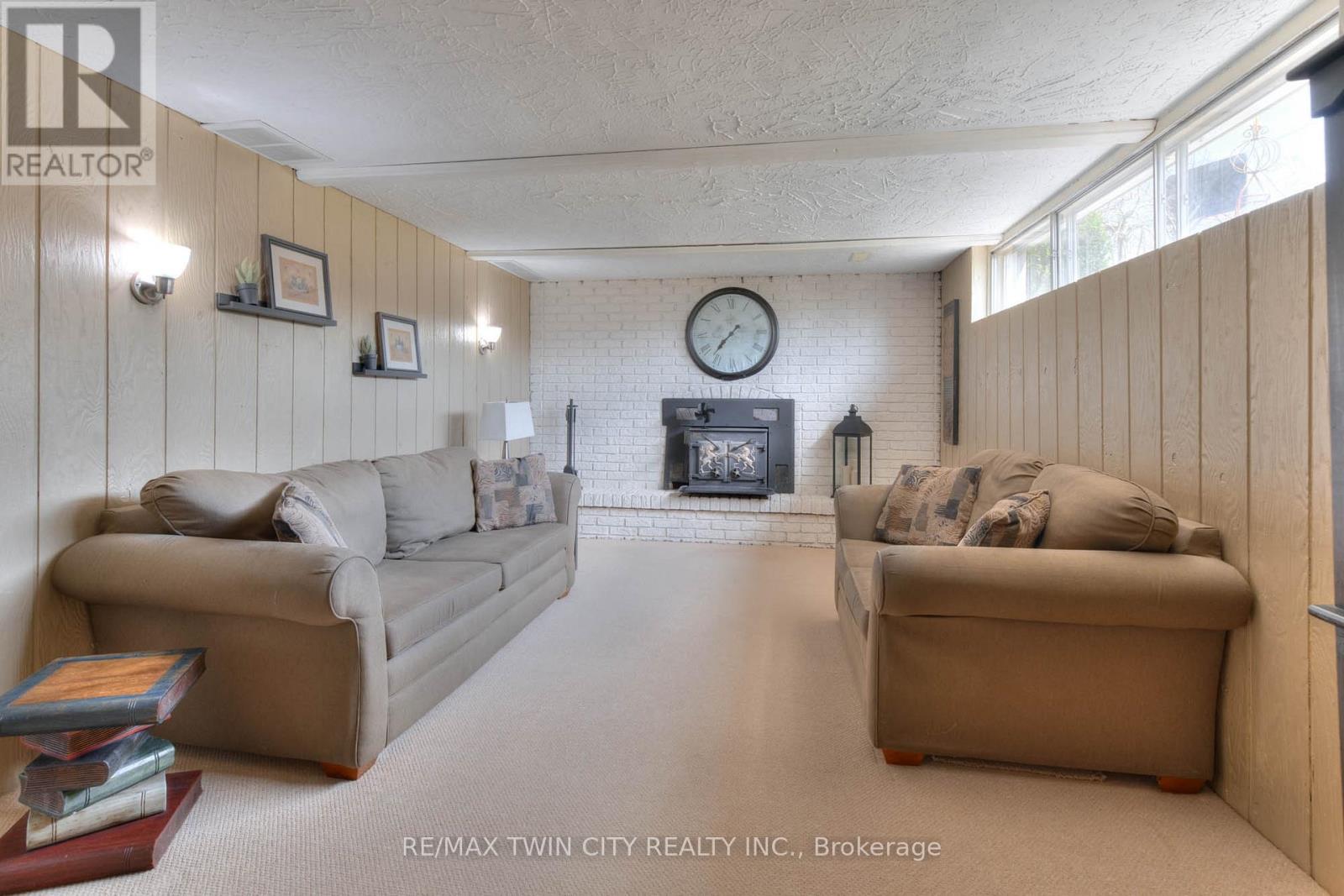 248 Kenneth Avenue, Kitchener, Ontario  N2A 1W4 - Photo 37 - X12103922