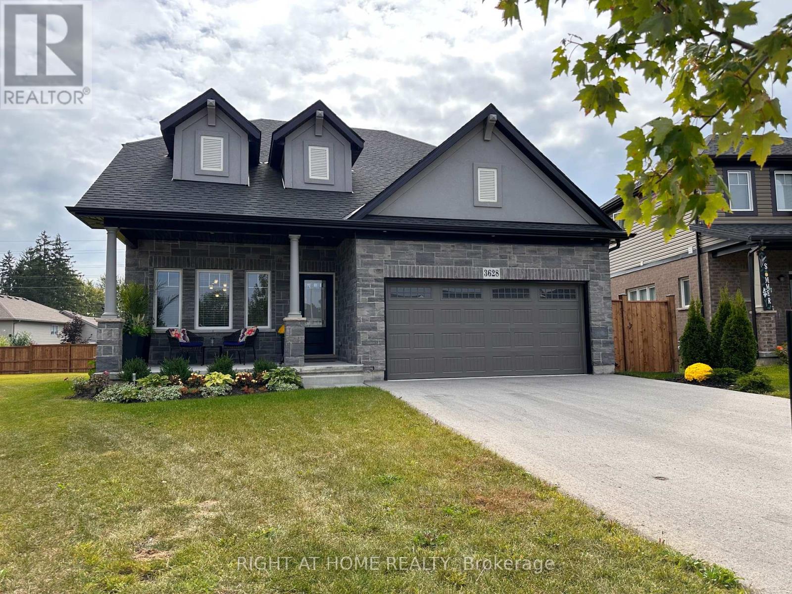 3628 Allen Trail, Fort Erie, Ontario  L0S 1N0 - Photo 1 - X12103966