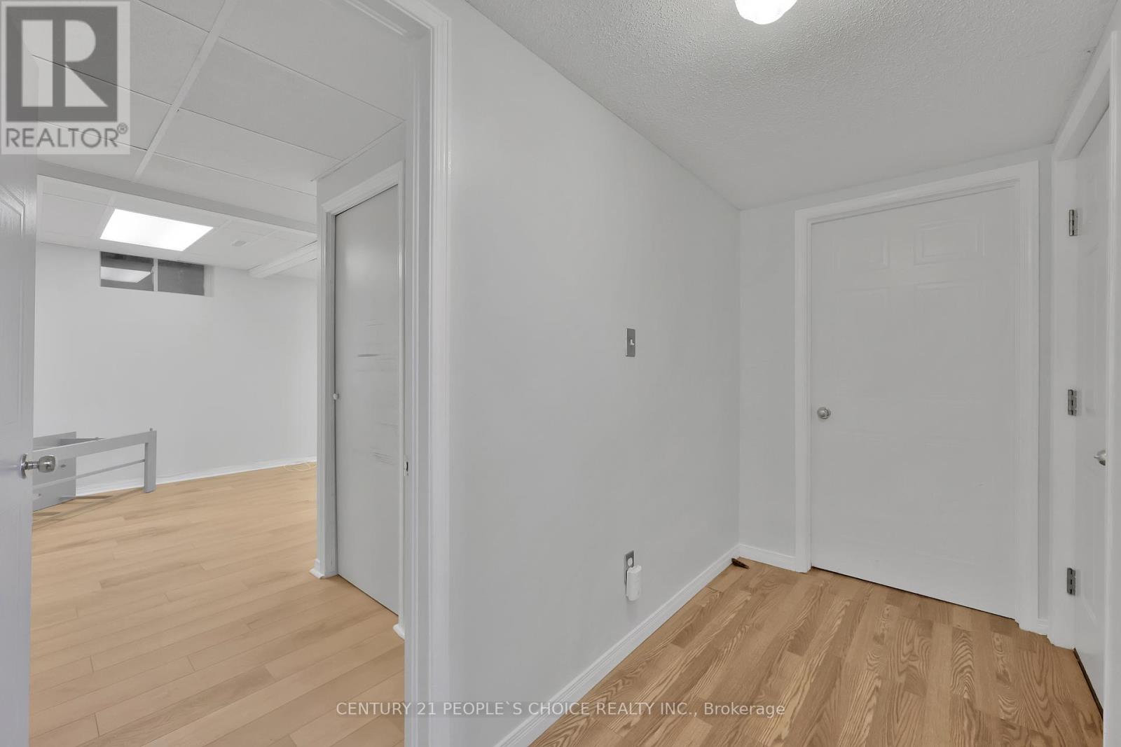 34 Phair Crescent, London South, Ontario  N5Z 5B5 - Photo 40 - X12092925