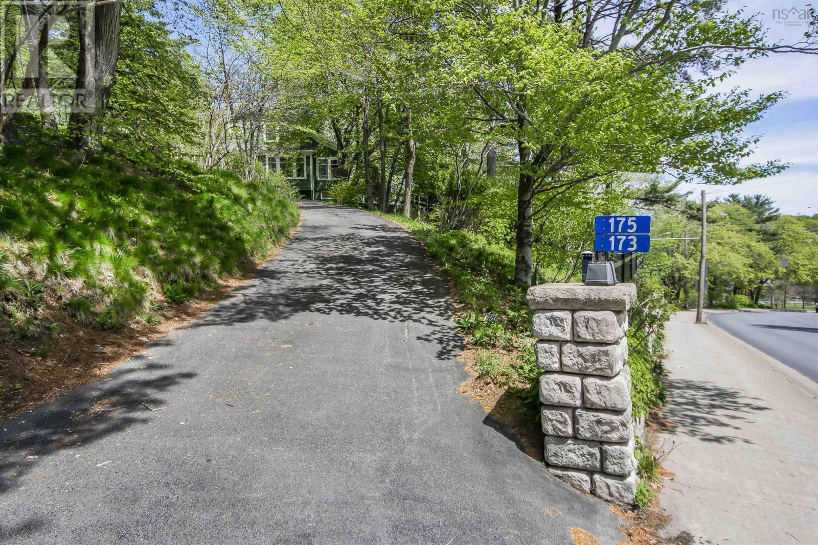 173 St Margaret's Bay Road, Halifax, Nova Scotia  B3N 1K8 - Photo 10 - 202502271