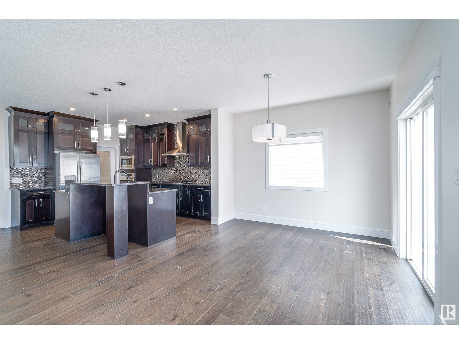 Property at 4228 CHARLES CL SW image 3