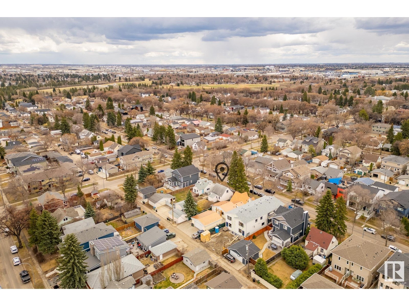 Property at 9514 73 AV NW image 5