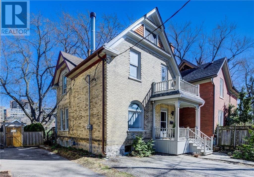Property at 23 RICHMOND Avenue image 2