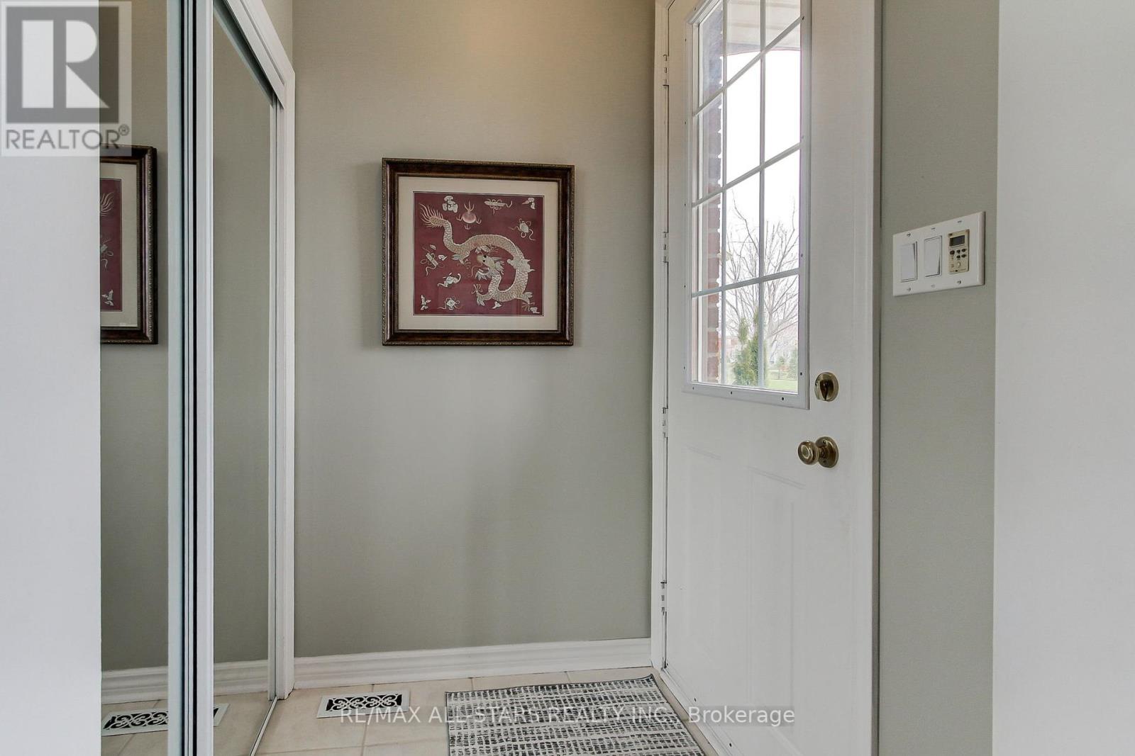 Property at 6 CHRISTIAN REESORPARK AVENUE image 3