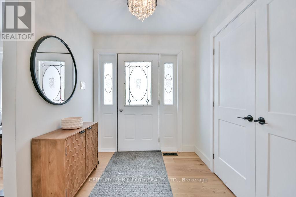 Property at 46 HOLLOWAY LANE image 3