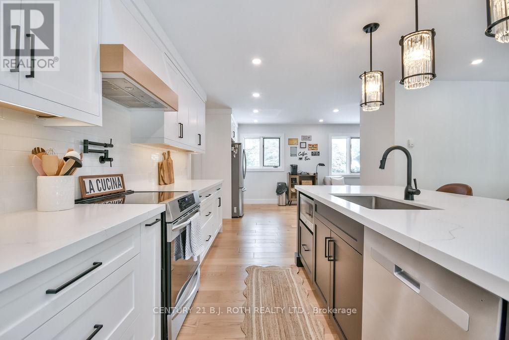 Property at 46 HOLLOWAY LANE image 5