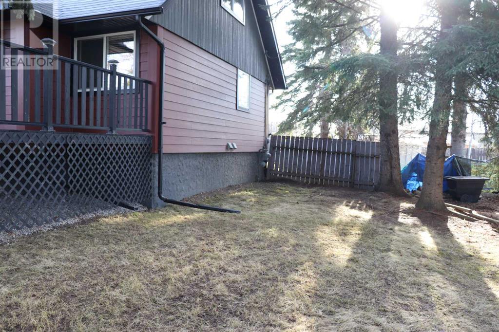 Property at 427 70 Street image 3