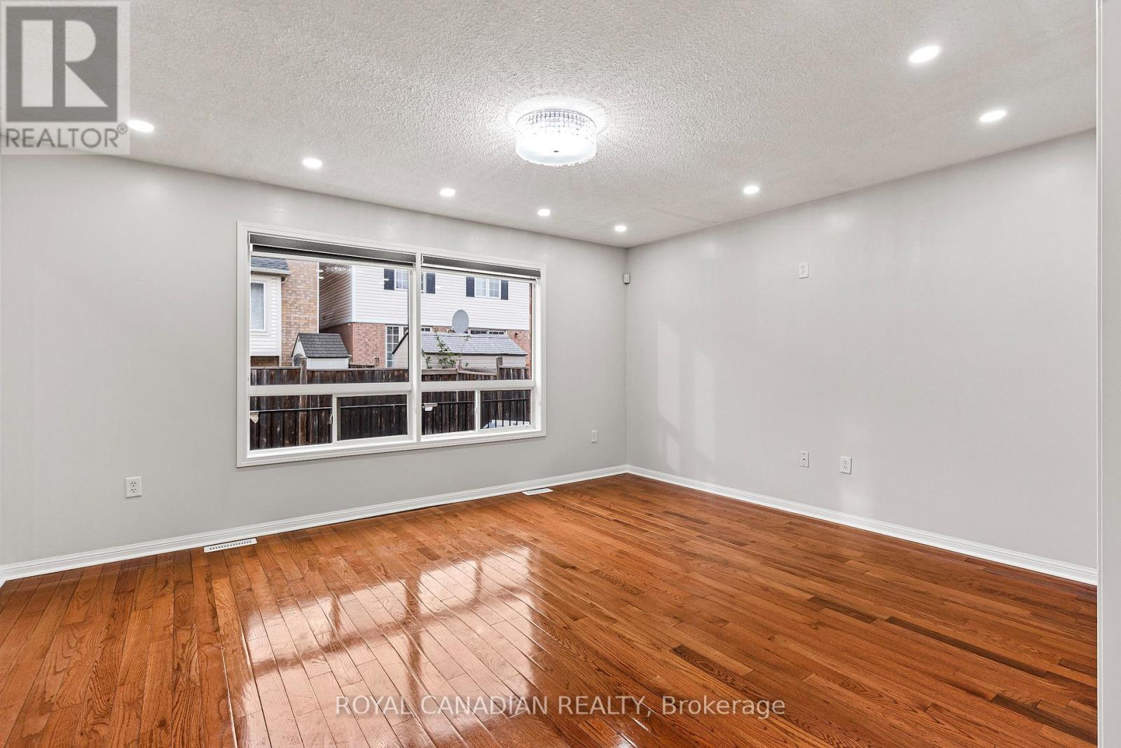 260 Fandango Drive W, Brampton, Ontario  L6X 0M5 - Photo 7 - W12104112