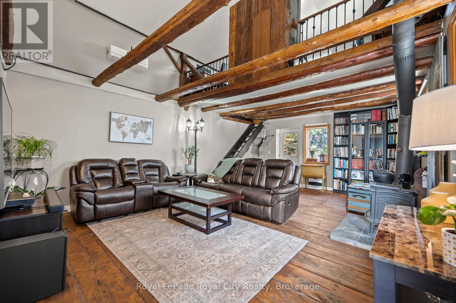 Property at 73 QUEEN STREET image 5