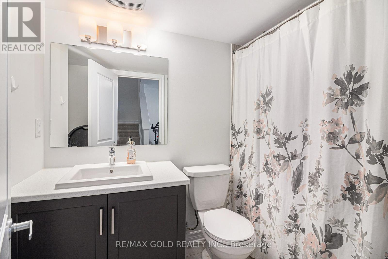 647 Persimmon Way, Ottawa, Ontario  K1W 0T3 - Photo 23 - X12104143