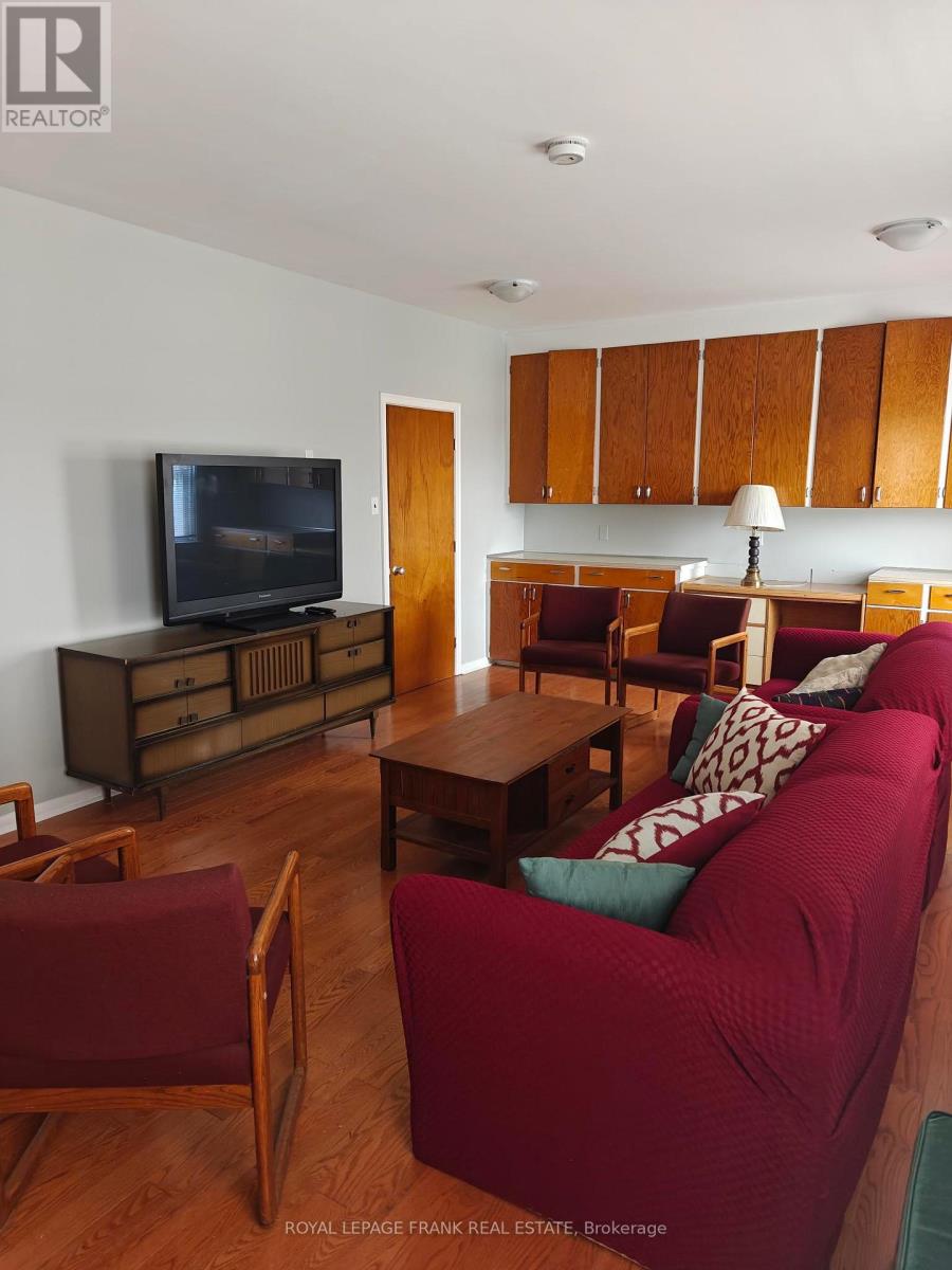 Room #4 - 374 Central Park Boulevard S, Oshawa, Ontario  L1H 5X2 - Photo 16 - E12104236