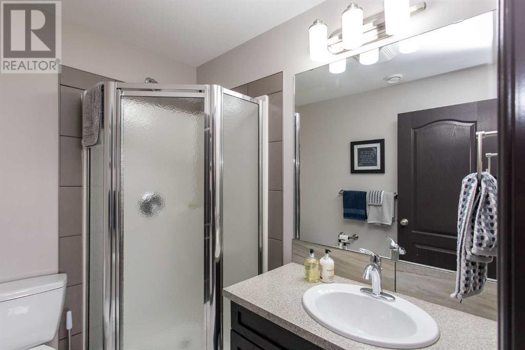 10 Iron Wolf Close, Lacombe, Alberta  T4L 2K4 - Photo 33 - A2214227