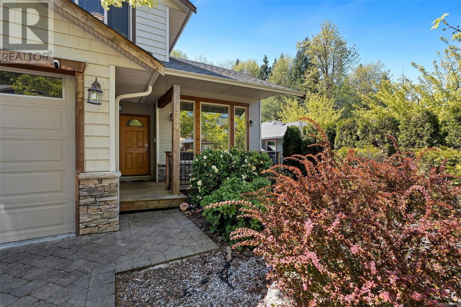 Property at 1144 Gilson Pl image 1
