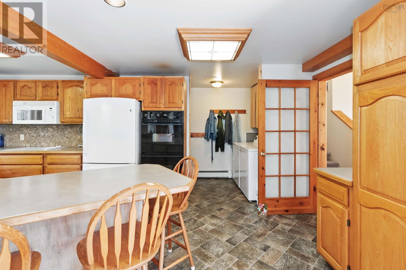 187 Hartz Point Road Road, Shelburne, Nova Scotia  B0T 1W0 - Photo 17 - 202504929