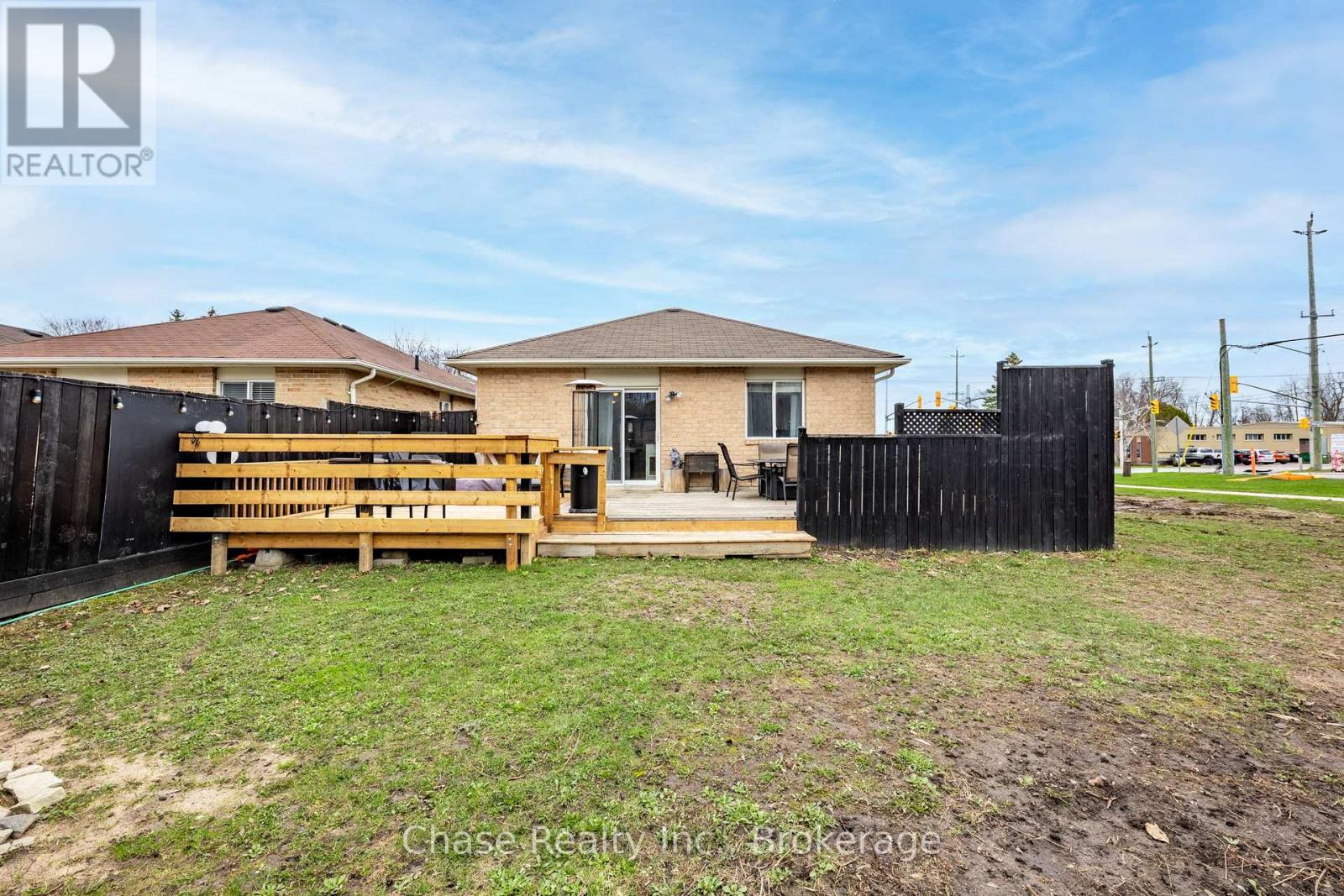239 Yonge Street, Midland, Ontario  L4R 2B1 - Photo 26 - S12104312