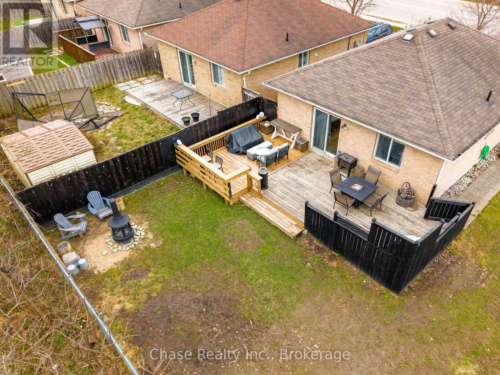 239 Yonge Street, Midland, Ontario  L4R 2B1 - Photo 29 - S12104312