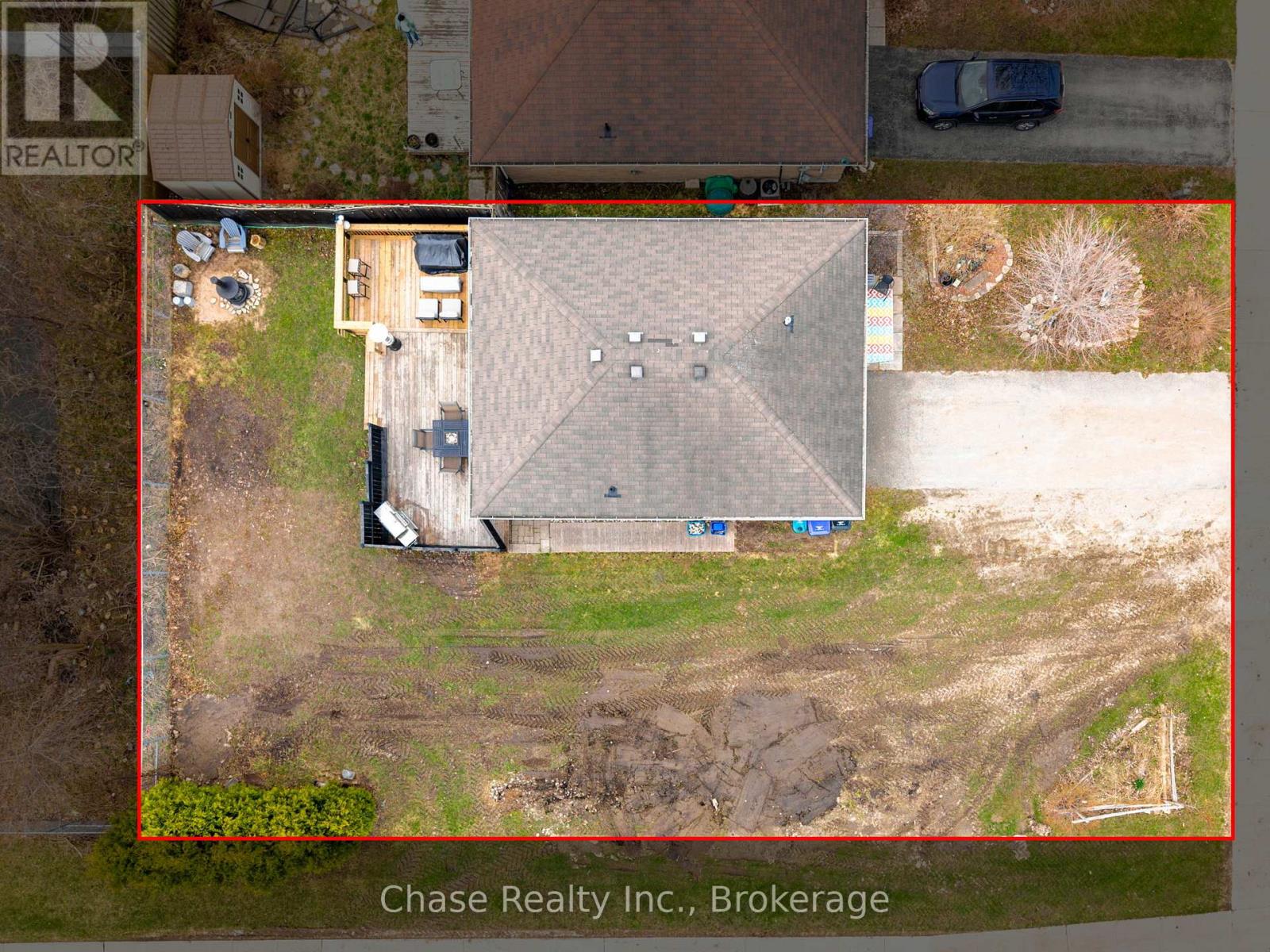 239 Yonge Street, Midland, Ontario  L4R 2B1 - Photo 31 - S12104312