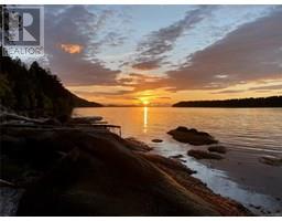 610 Tumbo Channel Rd Saturna Island