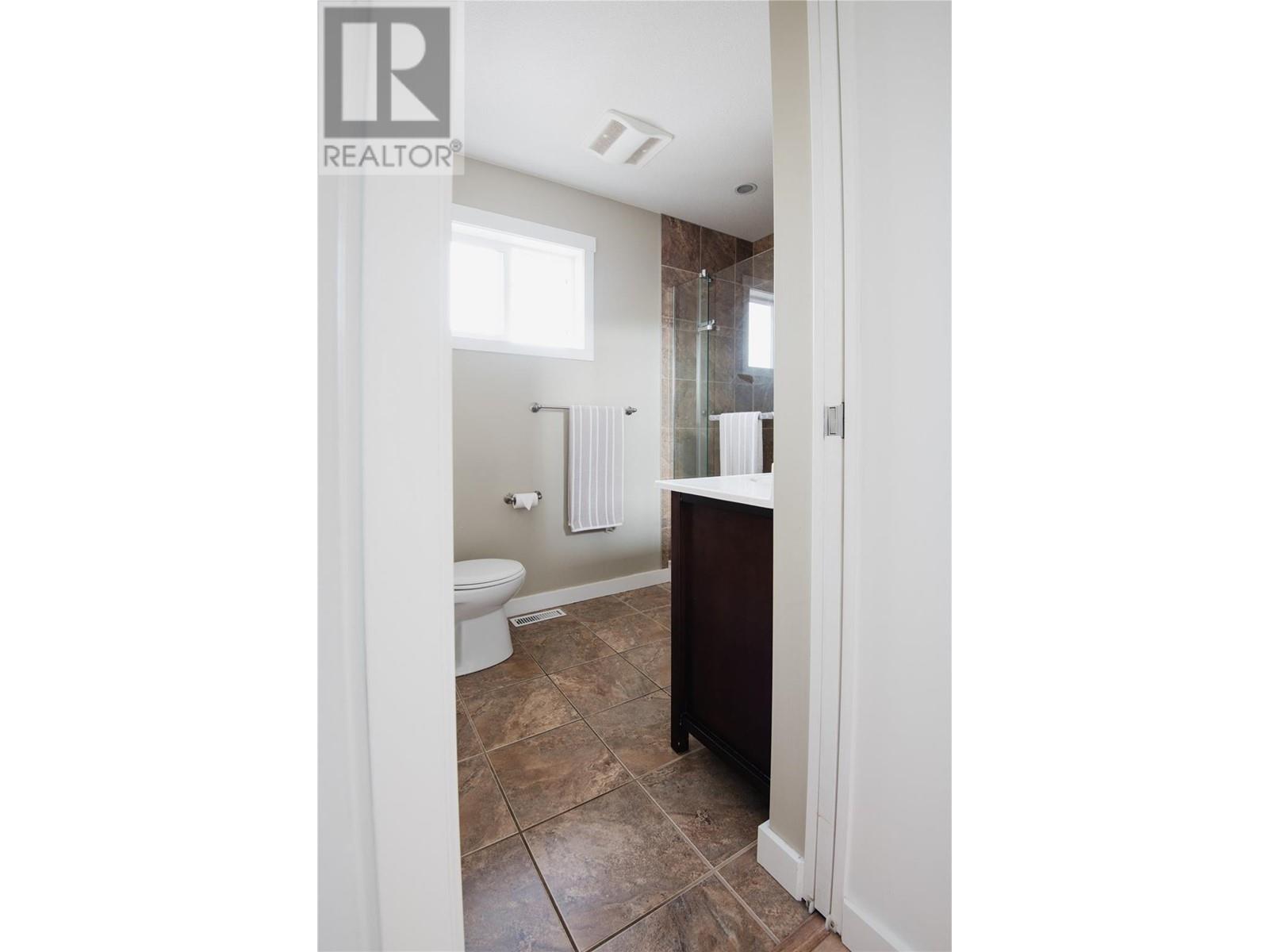 7200 Wyatt Way, Vernon, British Columbia  V1B 1R3 - Photo 21 - 10344497