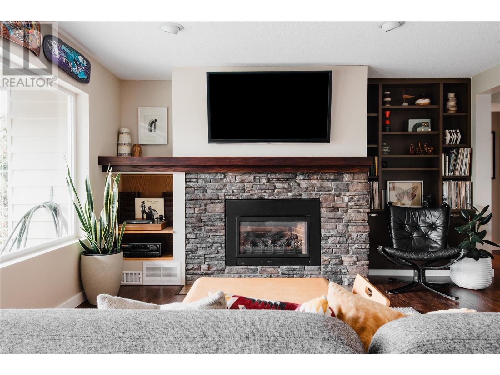 7200 Wyatt Way, Vernon, British Columbia  V1B 1R3 - Photo 27 - 10344497