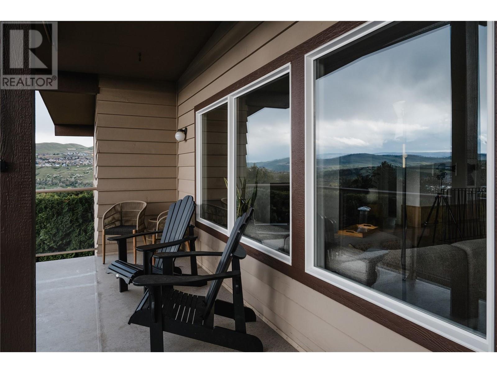 7200 Wyatt Way, Vernon, British Columbia  V1B 1R3 - Photo 31 - 10344497