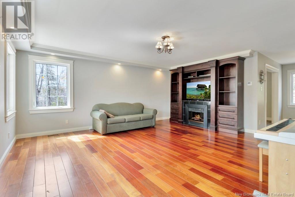 Property at 207 Marlow Road image 5