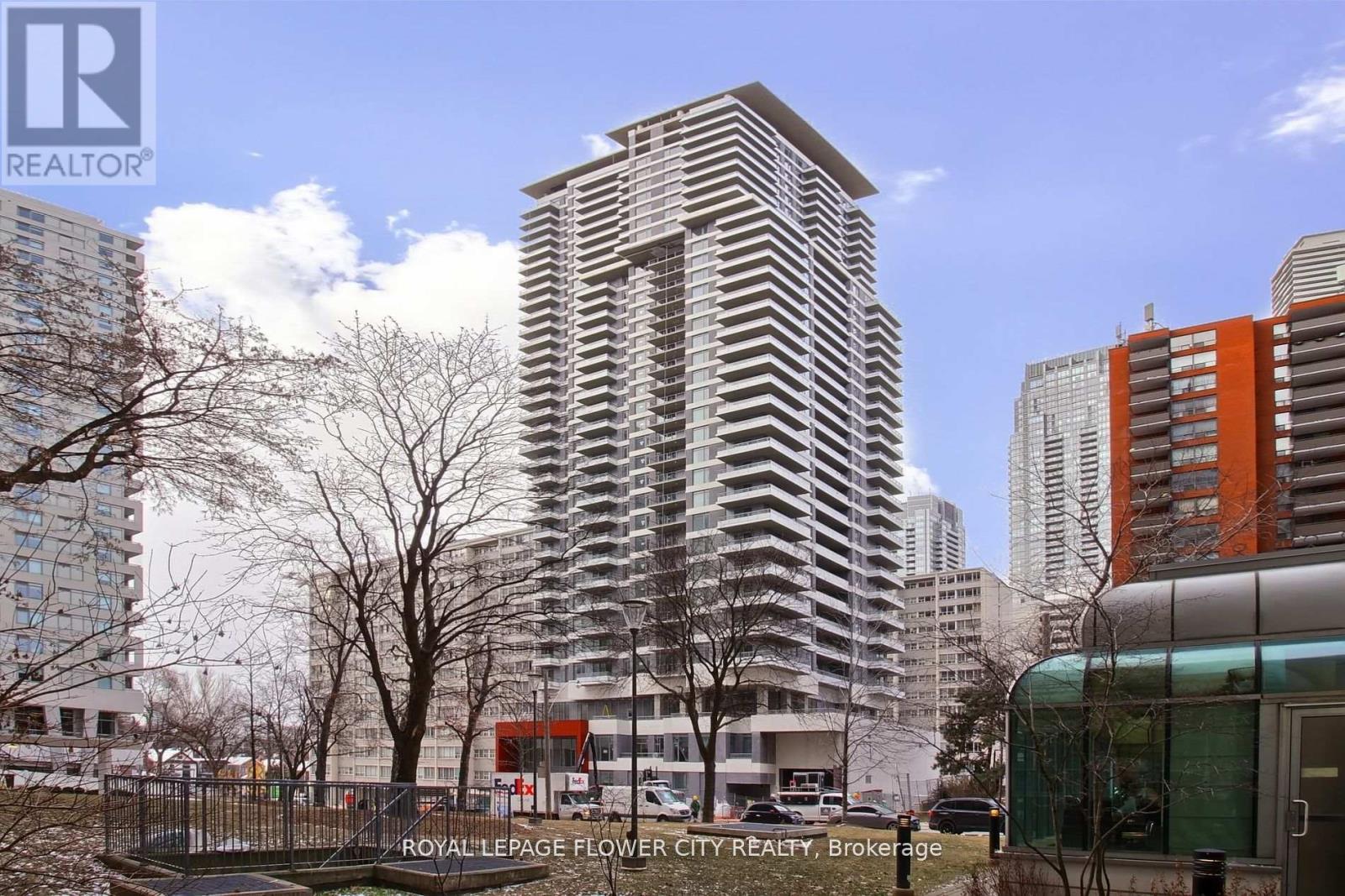 716 - 50 DUNFIELD AVENUE, Toronto, Ontario