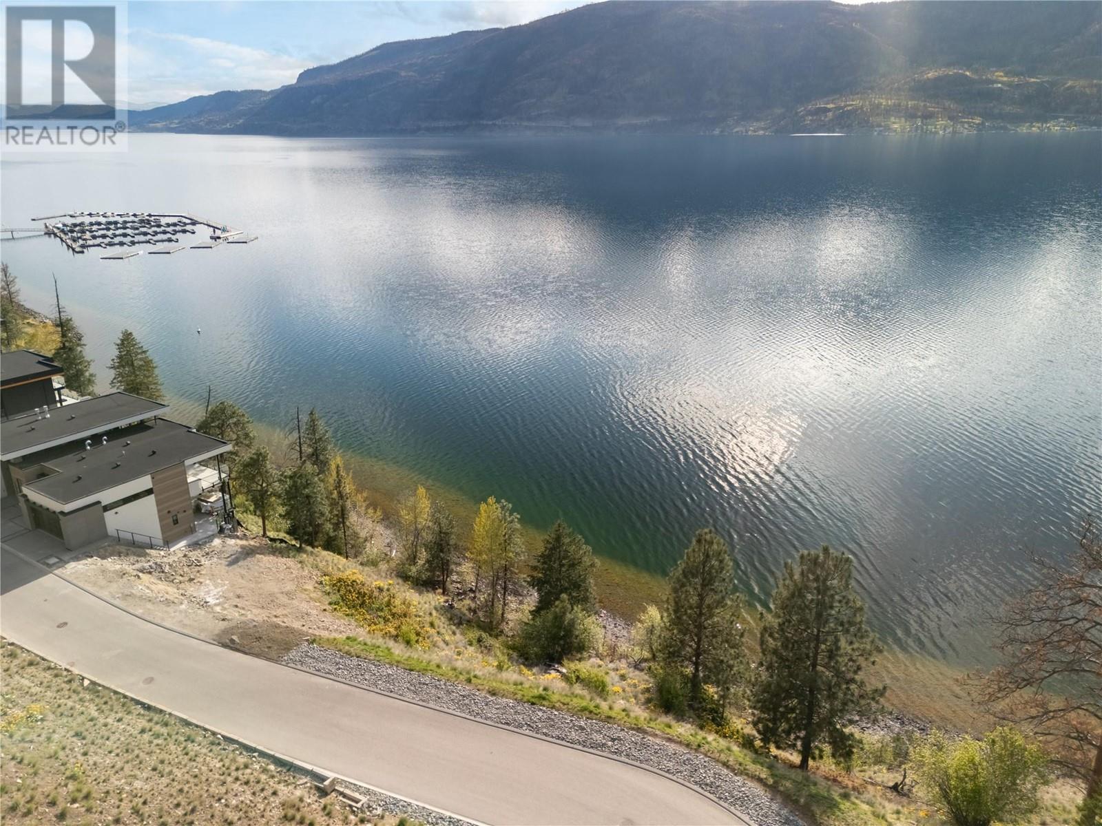 3548 Arrowroot Drive, Kelowna, British Columbia  V1V 3G2 - Photo 3 - 10344832