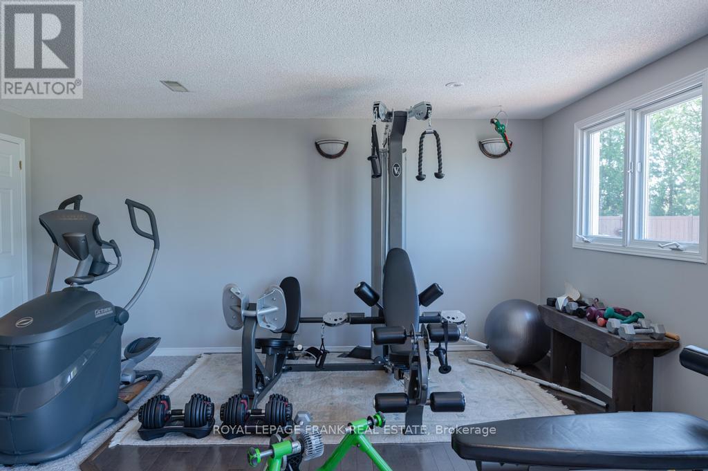 36 SOUTHSHORE ROAD Kawartha Lakes (Emily)