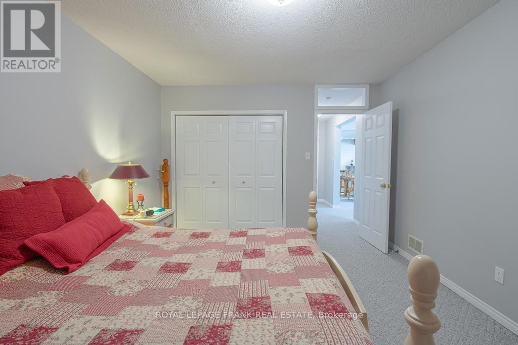 36 SOUTHSHORE ROAD Kawartha Lakes (Emily)