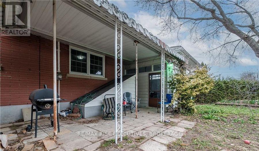 54 Silver Street, Kingston (Central City West), Ontario  K7M 2P5 - Photo 27 - X12103842