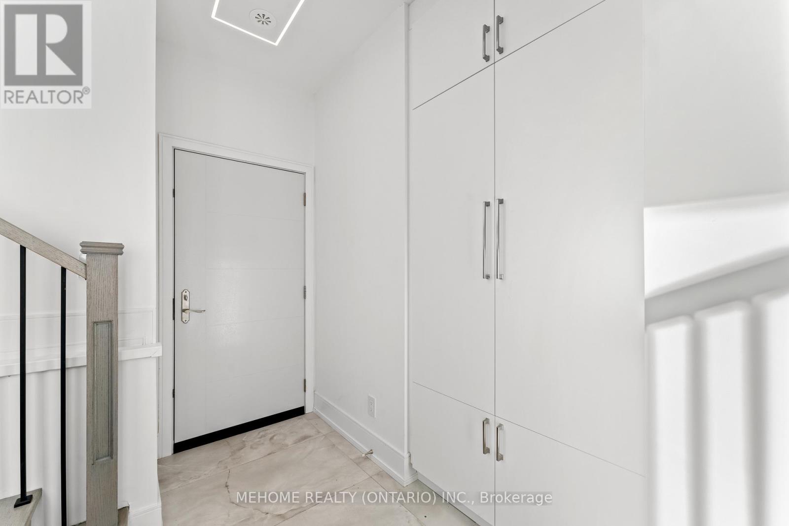 Property at 46 WILLIAM STREET image 2