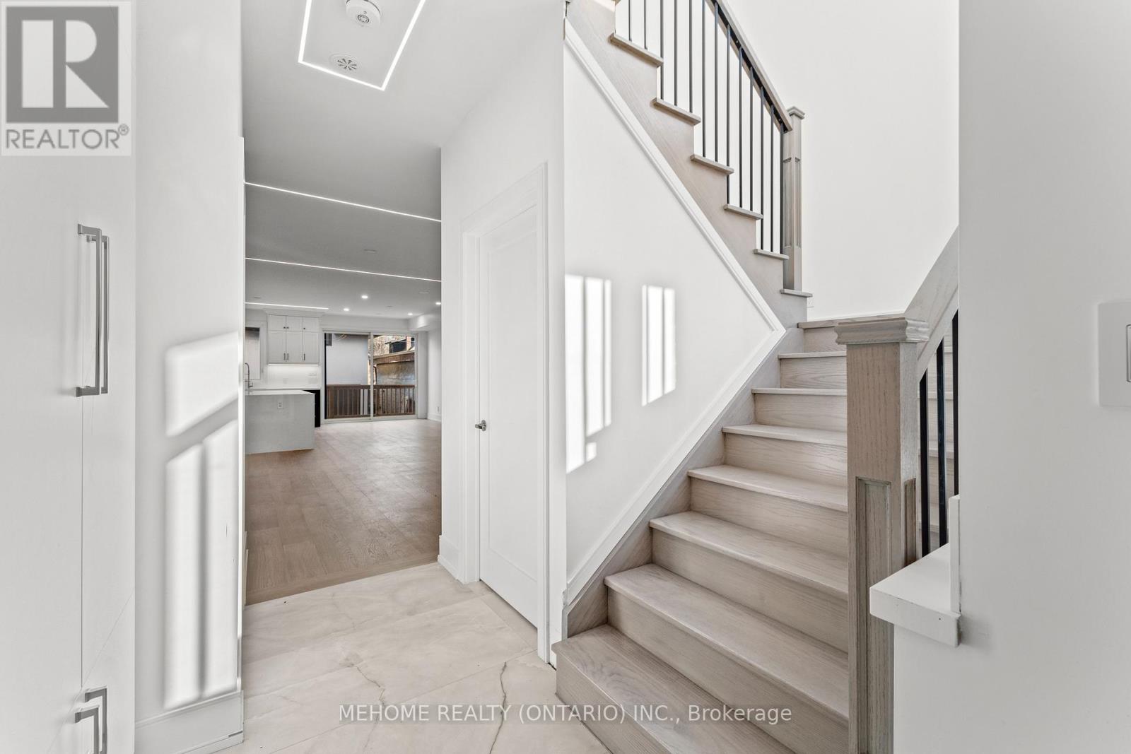 Property at 46 WILLIAM STREET image 3