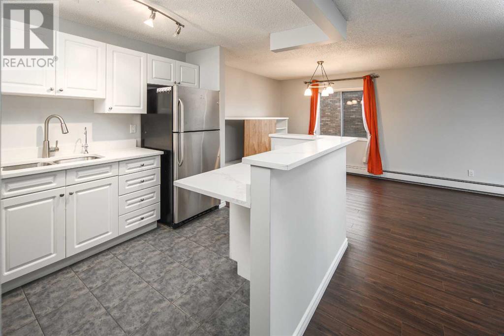 Property at 310, 545 18 Avenue SW image 4