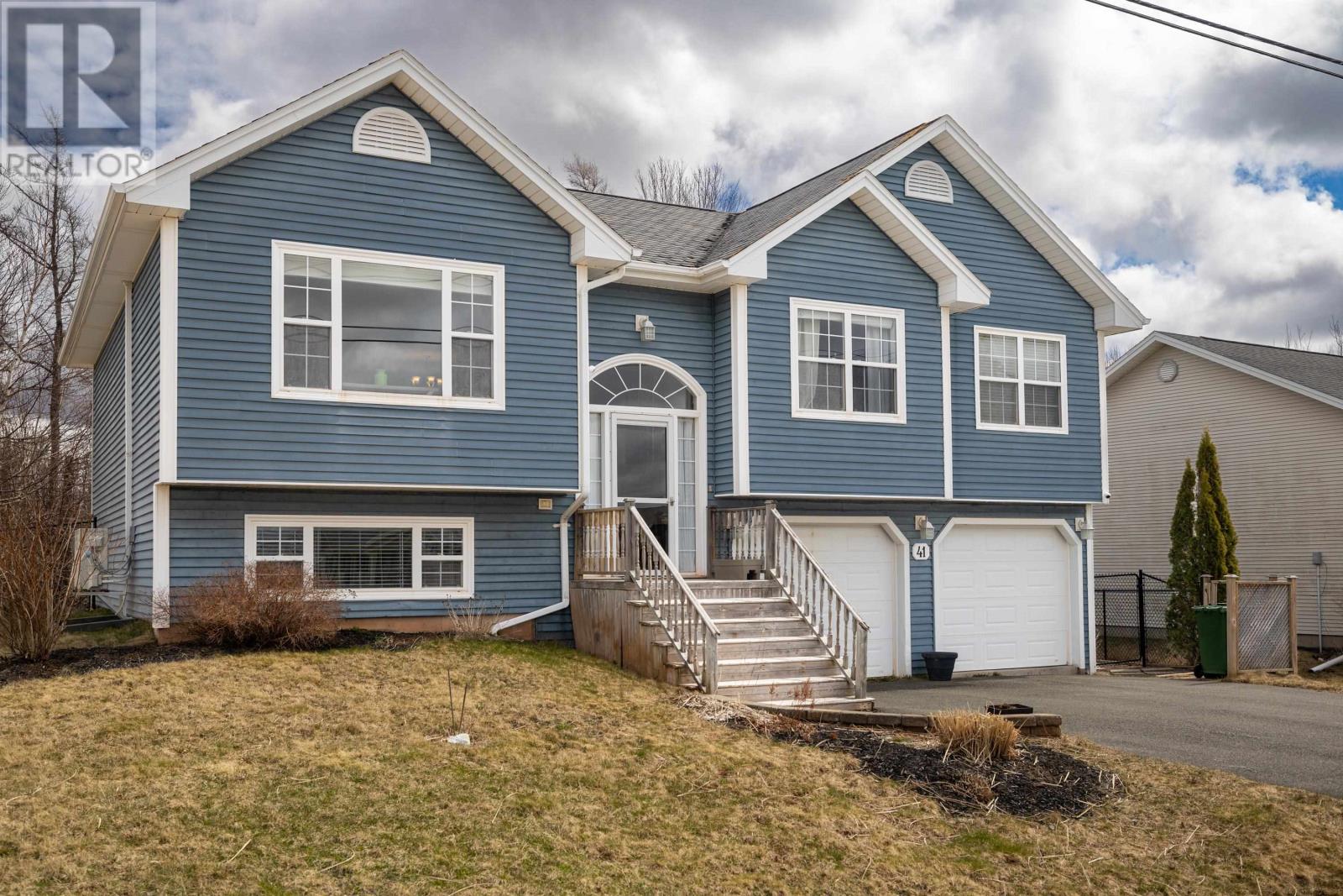 Property at 41 Parkway Drive image 1