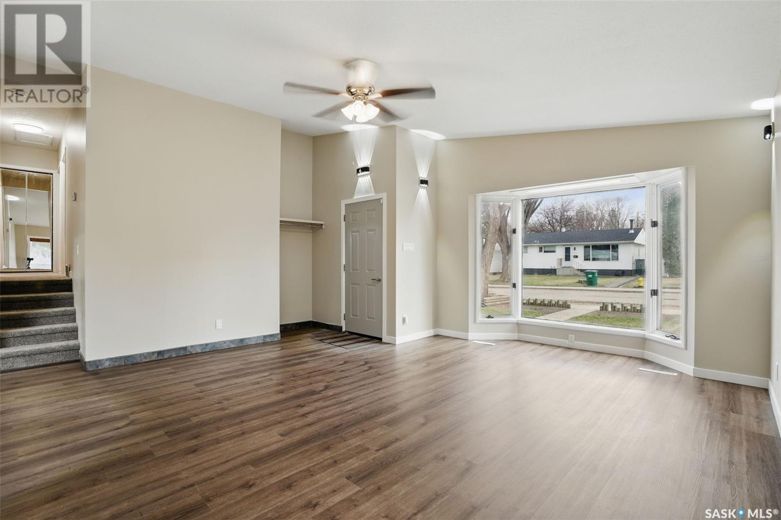 Property at 1301 J AVENUE N image 4