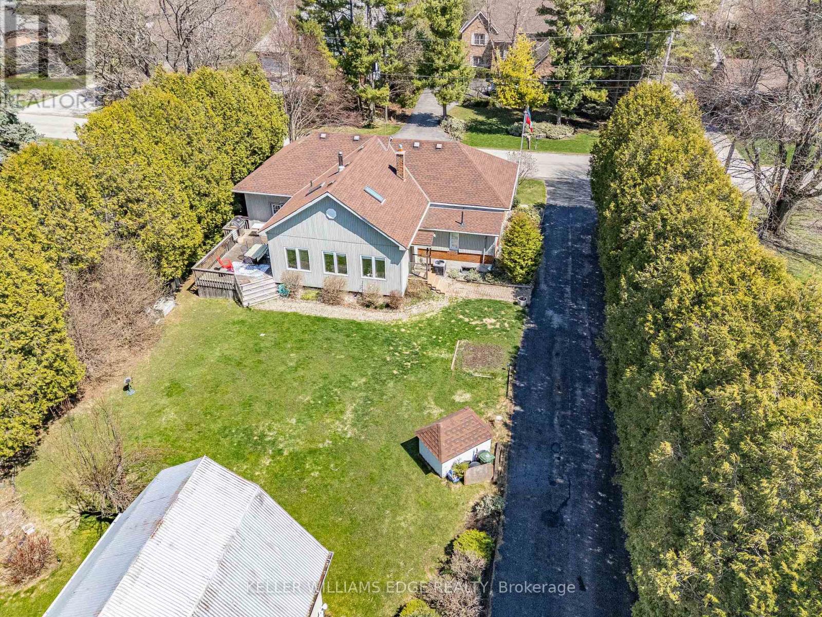 Property at 973 GARDEN LANE image 3